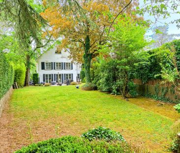 Uccle, situation exceptionnelle : superbe villa en bordure du Leopo... - Photo 3