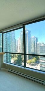 1 bed + flex, 1 bath unit in Coal Harbour, Fantastic City View - Photo 4