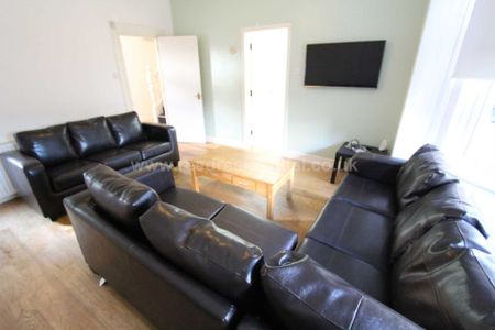 239 Derby Road, Lenton - Photo 3