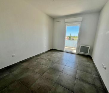 Location Appartement 3 pièces 63m² NIMES 30000 - Photo 3