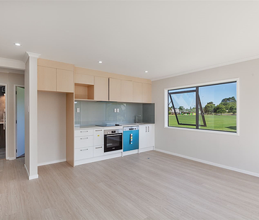 Near New Townhouse - Photo 3