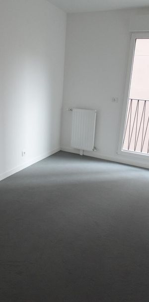 location Appartement F3 DE 59.9m² À ASNIERES - Photo 1