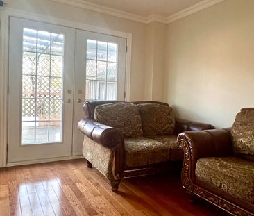 For Lease - 581 Galloway Crescent, Mississauga, Ontario - Photo 3