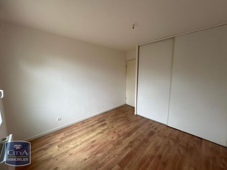 Location Appartement 3 pièces 62m² CASTELSARRASIN 82100 - Photo 2