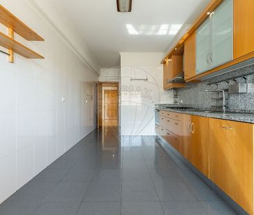 Apartamento T4 em Lisboa - Photo 2