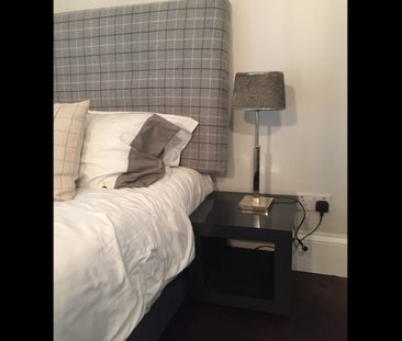 1 Bed Flat, Cleveden Drive, G12 - Photo 4