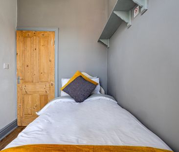 4 Bed Terraced House, Knoclaid Road, L13 - Photo 6