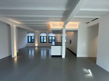 Unieke loft in het hart van de stad met twee slaapkamers - Foto 4