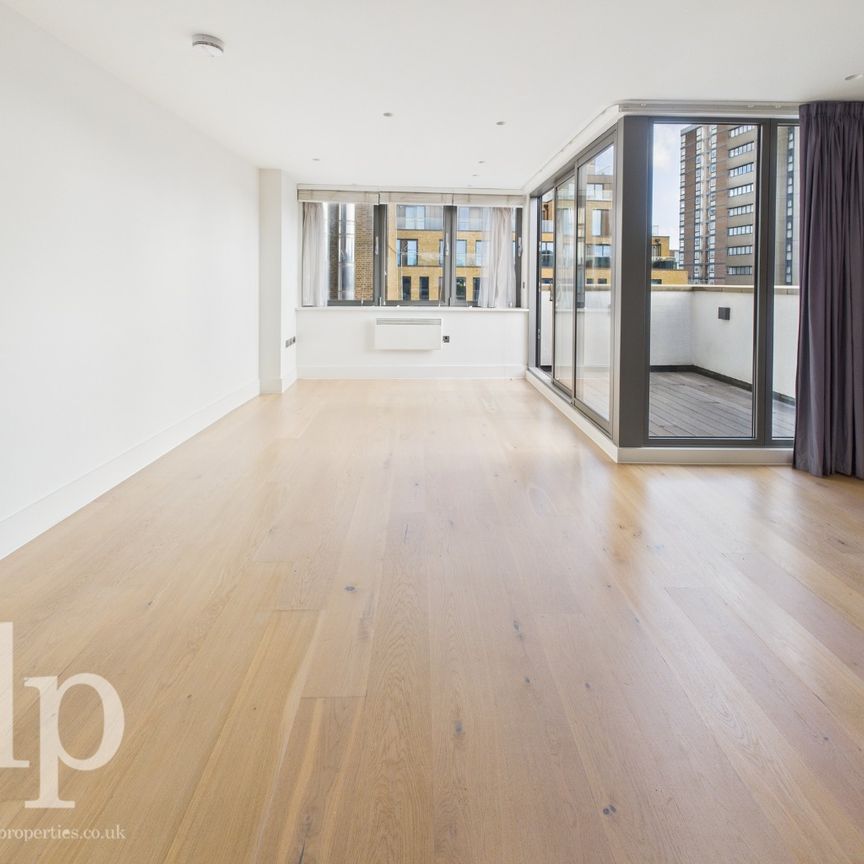 2 Bedroom Apartment, Lexington Street, Soho, W1F - Photo 1