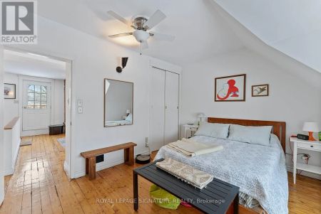 41 HASTINGS AVENUE - Photo 5