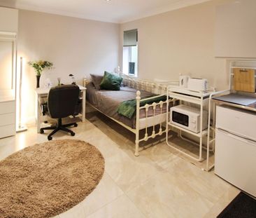 Blythwood Road, Pinner, HA5 3QB - Photo 5