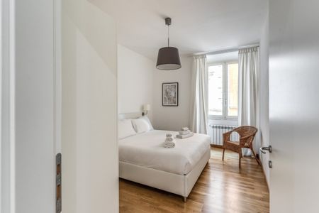 RENT LARGE ELEGANT APARTMENT TRASTEVERE ONLY FOR FOREIGNERS - Photo 5