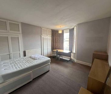 Livingstone Road, SO14 - Photo 2