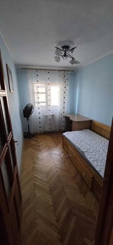 Apartament 3 camere, decomandat, zona Pacurari - Fotografie 3
