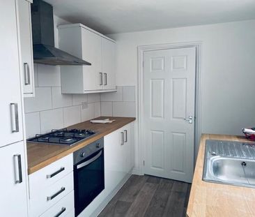 2 bedroom terraced house to rent - Photo 6