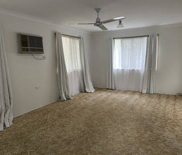 Large Family Home + Sought After Location! - Photo 6