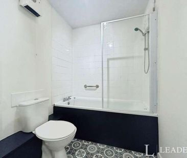 Warrenside, Braintree, Essex, CM7 - Photo 4