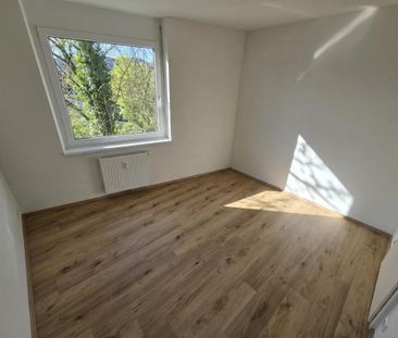 Geförderte Neubauwohnung mit Terrasse im 1. Stock - Photo 2