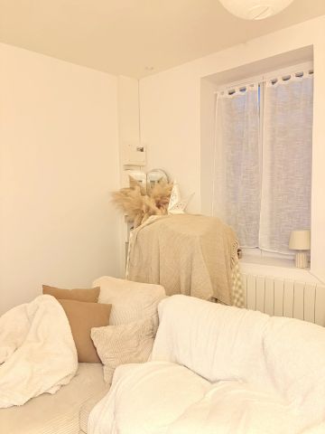 Location Appartement 3 pièces 50m² ROMILLY SUR SEINE 10100 - Photo 2