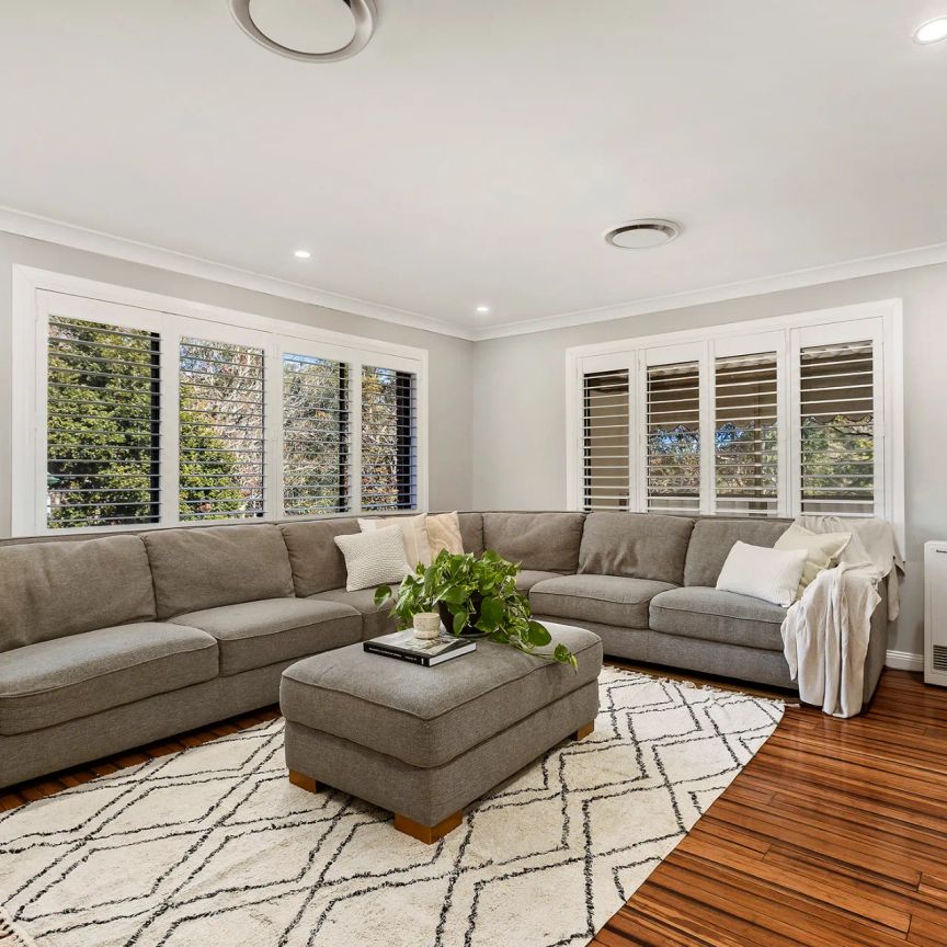 Peaceful Family Retreat with Stunning Views! - Photo 1