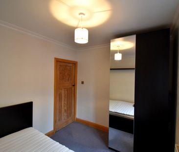 2 Bed Flat, Dunn Street, E8 - Photo 5