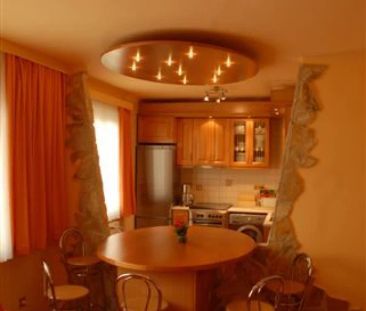 Perfekte voll möblierte Familienwohnung mit 4 Zimmern im Botschafte... - Photo 5