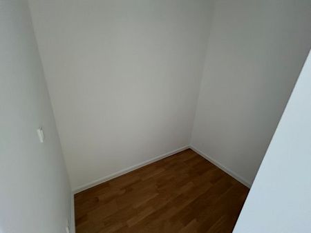 Neubau - Erstbezug - Attraktive 3- Zimmer Wohnung mit Dachterrasse zu vermieten! - Foto 5