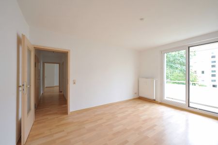 Komfortable 2-Raumwohnung mit Balkon! - Photo 2