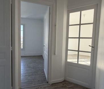Location Appartement 2 pièces 46m² ENGHIEN LES BAINS 95880 - Photo 4