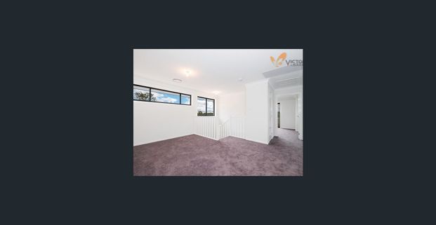 Spacious double storey 4 bedroom large house for rent in North Kellyville - Photo 1