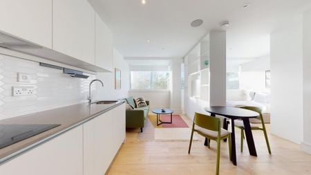 Studio to rent - Photo 2