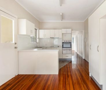 Inner-City Living Only 5km from the CBD - Photo 5