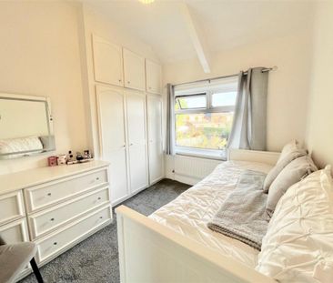 Larne Crescent, Gateshead - Photo 6