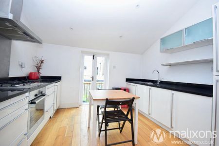 3 bedroom flat to rent - Photo 5
