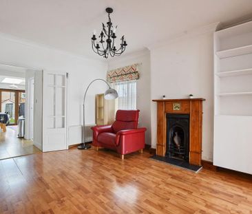 3 bedroom terraced house to rent - Photo 2