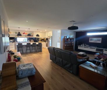 Diggers Rest - Photo 1