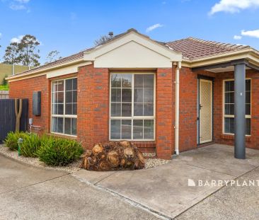 “Spacious Living & Unbeatable Location in the Heart of Berwick” - Photo 6