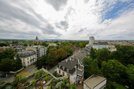 4.5-Zimmerwohnung mit Balkon & Dachterrasse im Herzen von Basel - Photo 5