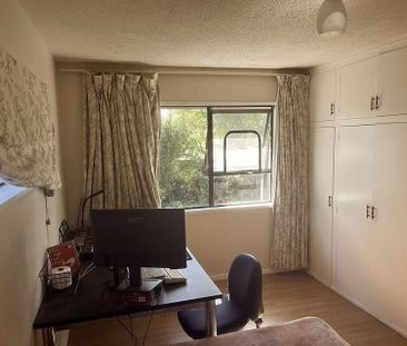 Furnished home in prime location - Photo 5