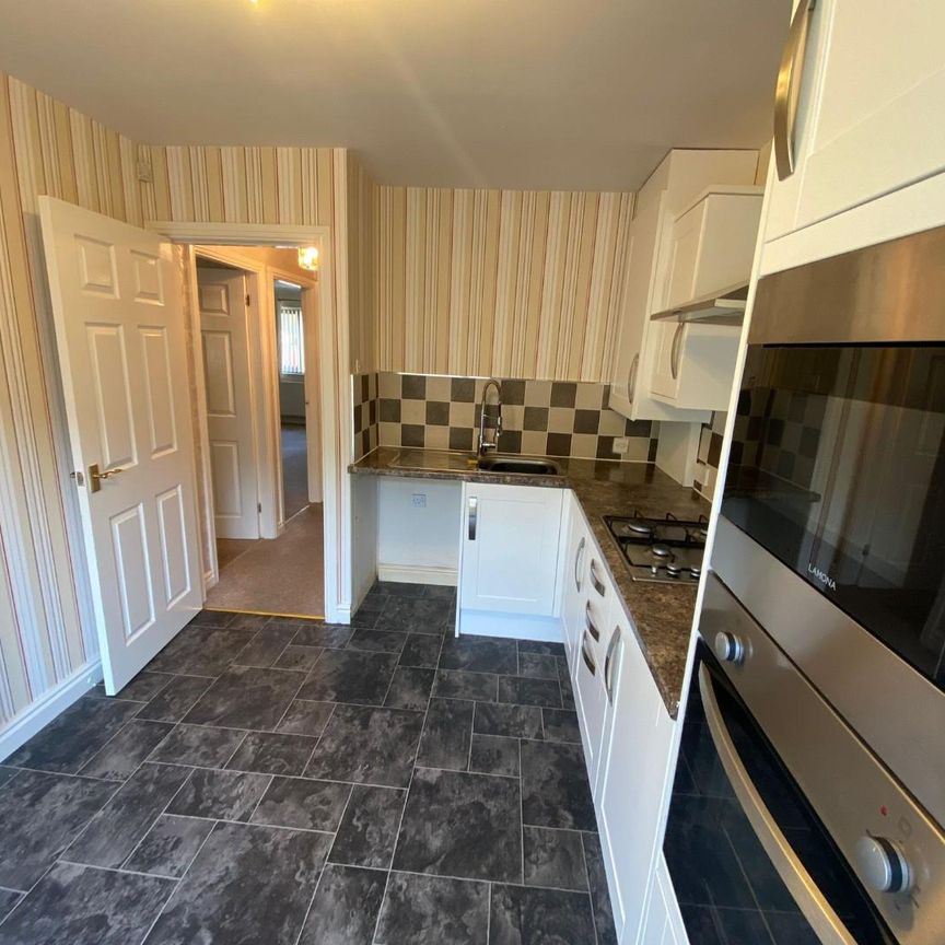 Brow View, Burnley - Photo 1