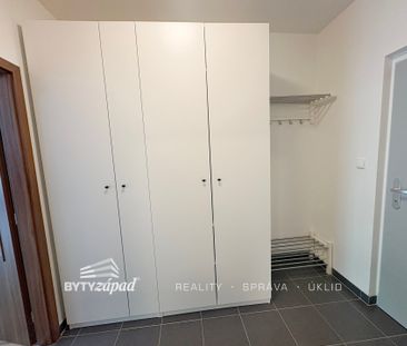 Pronájem bytu 1+kk a garsoniéry 38 m² - Photo 5