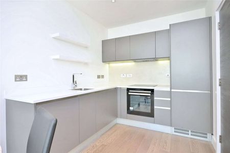 A contemporary one bedroom apartment to rent in a modern development in Kensal Rise boasting City skyline views. - Photo 3