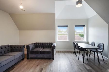 2 bedroom flat to rent - Photo 3