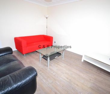 3 bedroom terraced house to rent - Photo 6