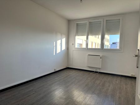 Location appartement Marseille 15ème (13015) - Photo 2