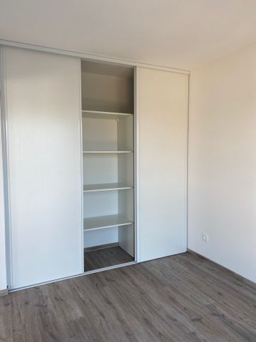 Location Appartement 2 pièces 41m² - Photo 5