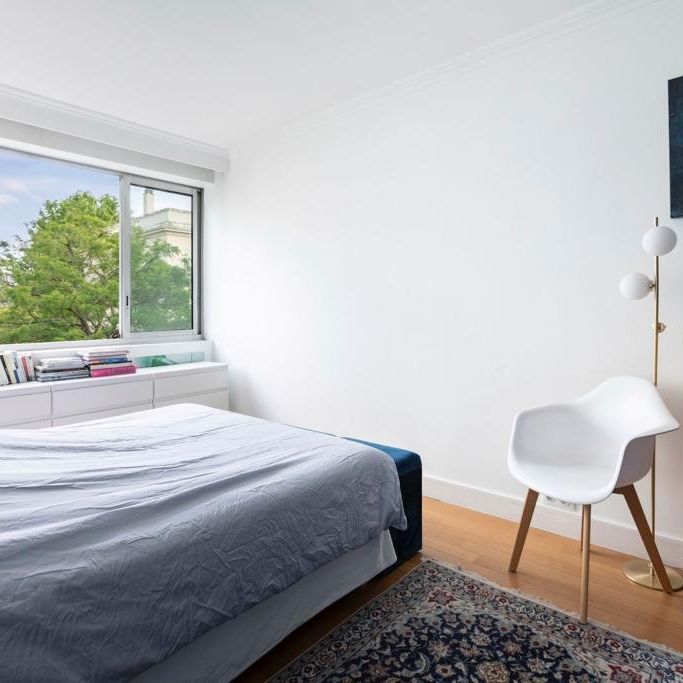 Tout savoir sur cet appartement dans le quartier Ile de la Jatte-Parc d'Orléans, à Neuilly-sur-Seine - Photo 1