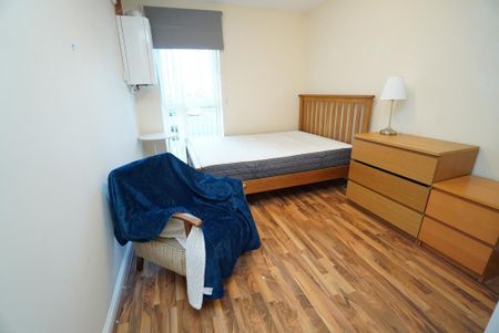 2 bedroom flat to rent - Photo 5