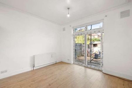 Milton Road, Hanwell, London, W7 - Photo 2