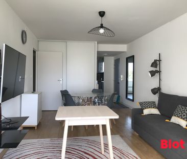 Location Appartement 3 pièces 64m² RENNES 35000 - Photo 2